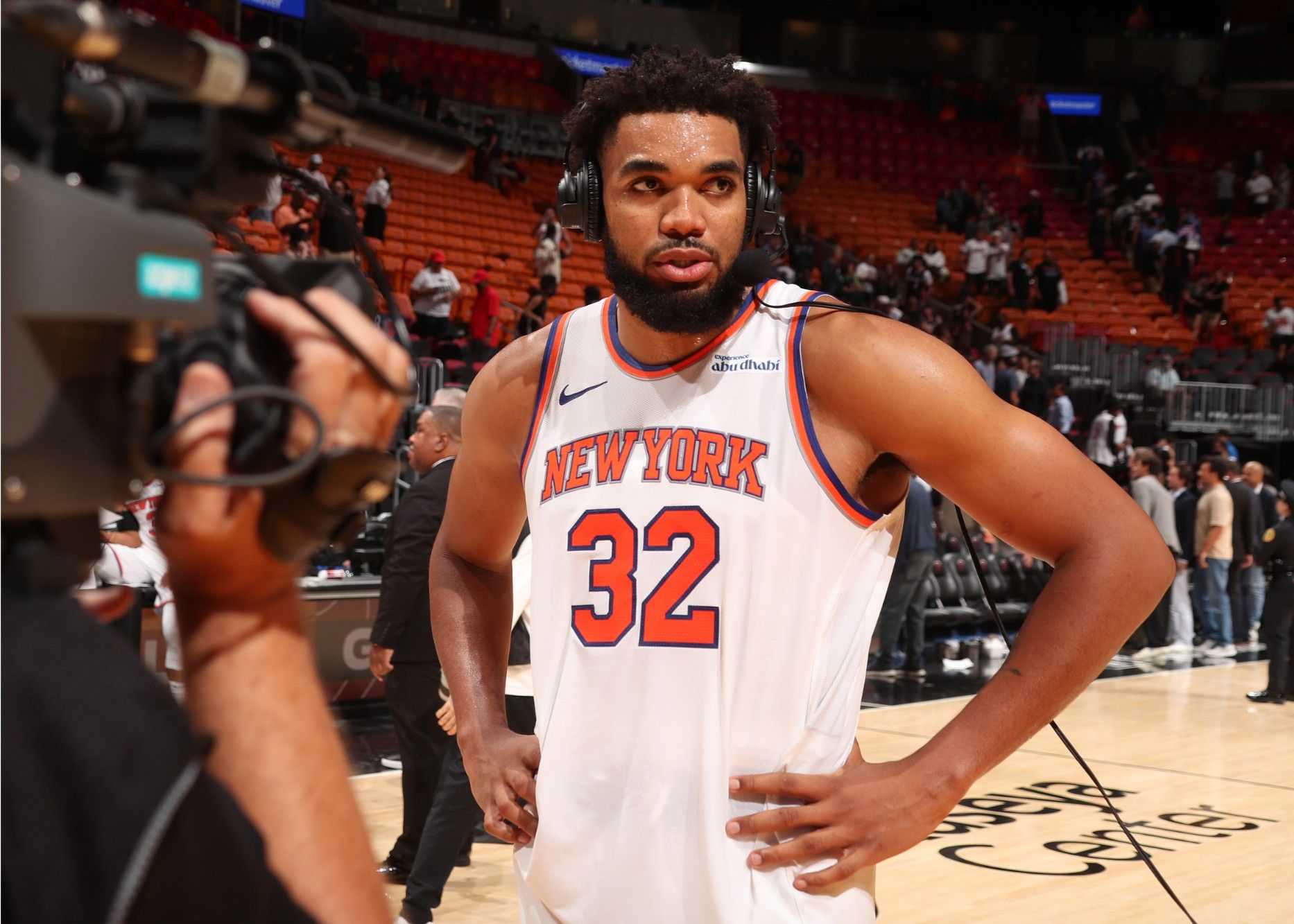 😥记者：当唐斯在场时步行者每百回合能得到130.5分